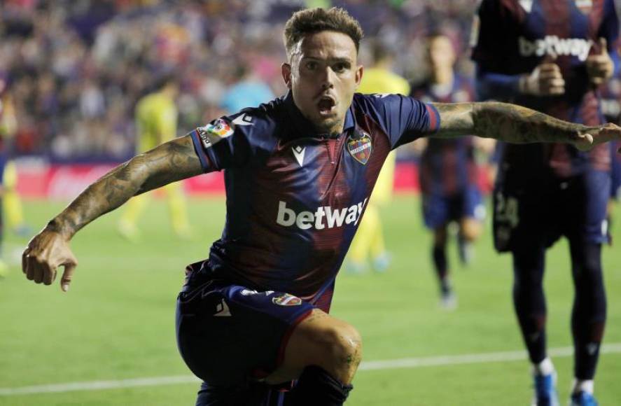 FOTOGRAFÍA. VALENCIA (ESPAÑA), 23.08.2019. El delantero del Levante, Roger Martí, celebra el segundo gol del equipo granota. Efe