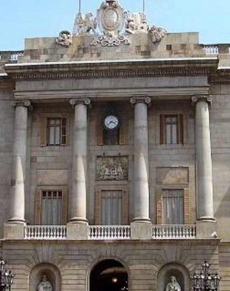 Josep Bou ante retirada del Lazo de Colau y PSC: Barcelona «ya es de todos los catalanes»