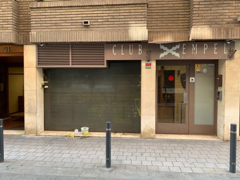 El centro social de la Resistencia «Club Empel» se recupera del ataque separatista