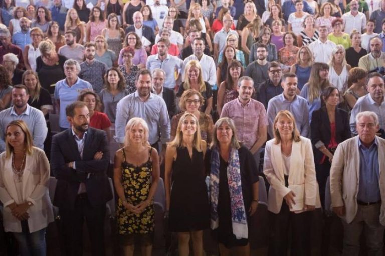 Barcelona pide «tranquilidad» a municpios y que «no paguen nada a Endesa»