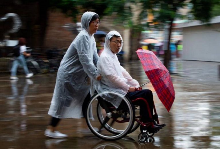Muchas lluvias y viento en Barcelona el día de la «Diada» 11-S de Cataluña