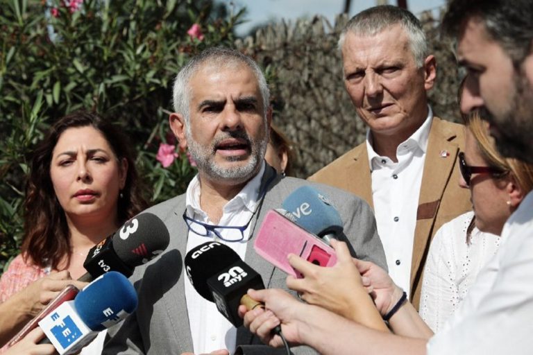 «Tenemos la oportunidad de que Sánchez recoja sus cosas y que España tengan gobierno»