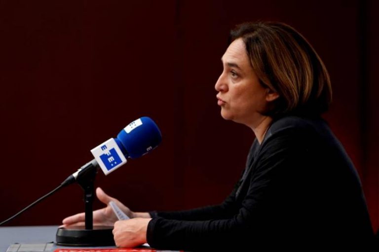 Ada Colau: «Nunca debería haber existido un mausoleo para el criminal Franco»