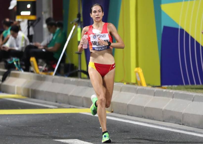 FOTOGRAFÍA. DOHA (CATAR), 28.09.2019. La tarraconense Marta Galimany, única atleta española en el maratón de los Mundiales de Doha, se declaró 'muy contenta'. Efe