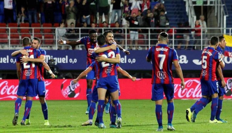 El Eibar vence al Sevilla tras culminar una heroica remontada (3-2)