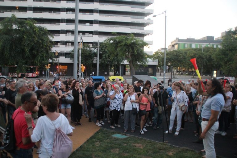 El Besós se conjura para «dar guerra» contra imposición del módulo para 300 MENAS