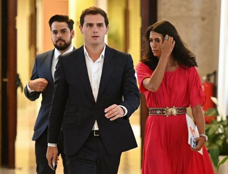 Rivera: «Todo muy bien» con el PP sobre «abstención» conjunta a la investidura de Sánchez