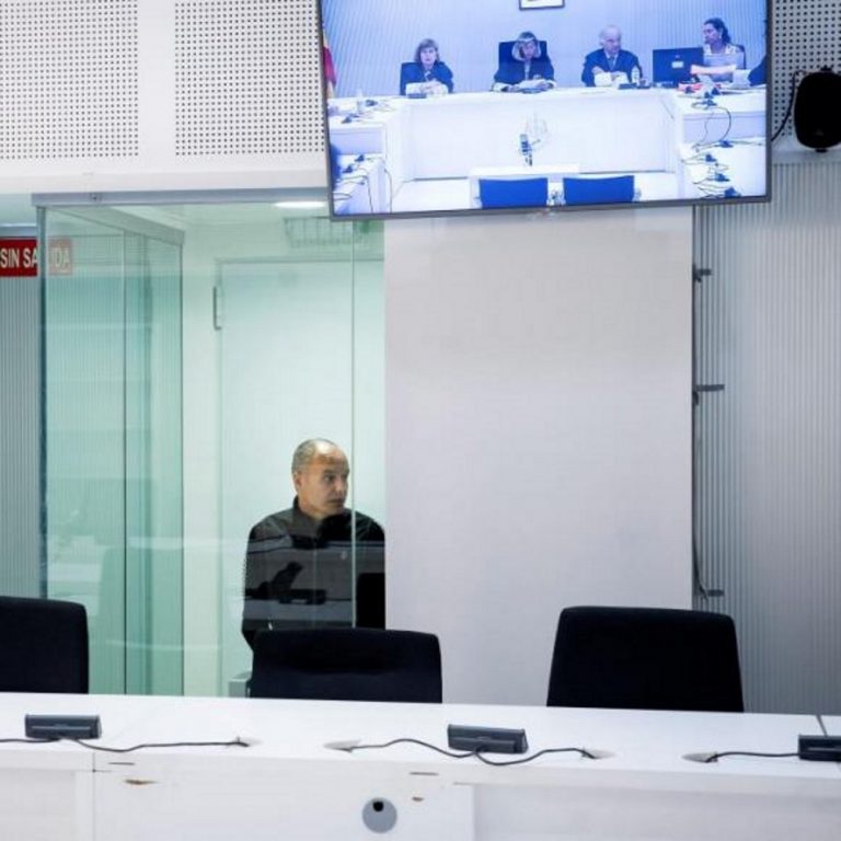 El jefe de ETA Mikel Kabikoitz Carrera Sarobe reconoce el traslado de armas y explosivos