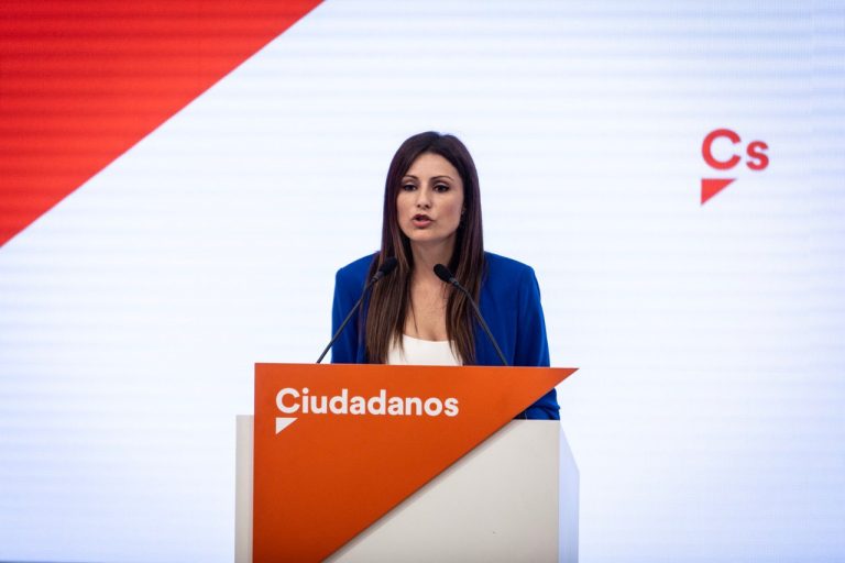 Ciudadanos pide que la «Justicia actúe contra el rey Juan Carlos» y pactará los «presupuestos» de Pablo Iglesias y Sánchez