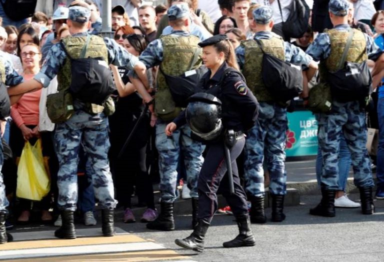 Las calles de Moscú: «Rusia será libre, Putin ladrón, Libertad presos políticos»