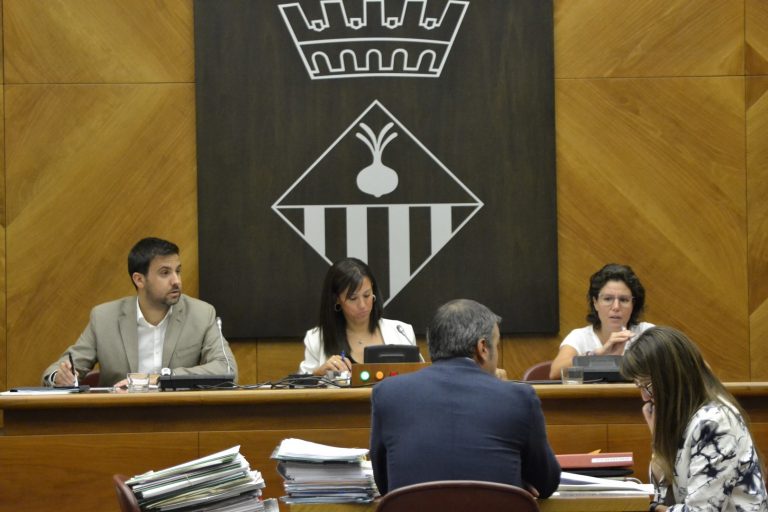 VOX estudia medidas judiciales para «prohibir» el referéndum de la «República Sabadell»