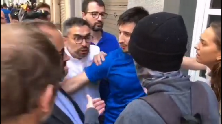 (Jucil) denuncia «ataques» separatistas contra guardias civiles y familiares en Cataluña