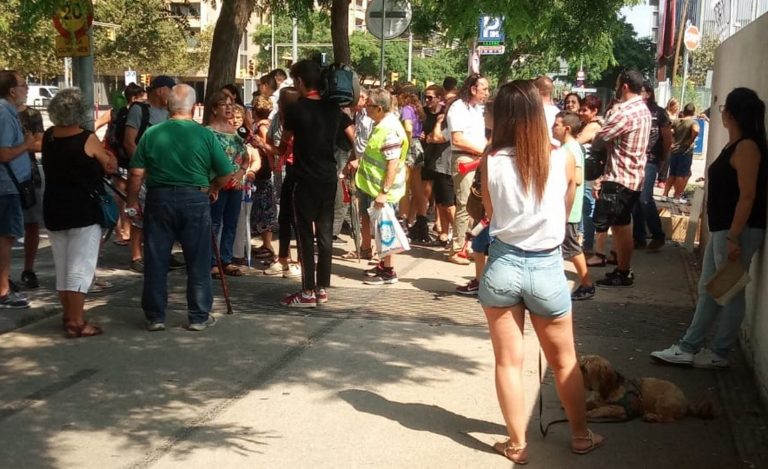 San Adrián del Besós​ se levanta contra la imposición del módulo de 300 (MENAS)