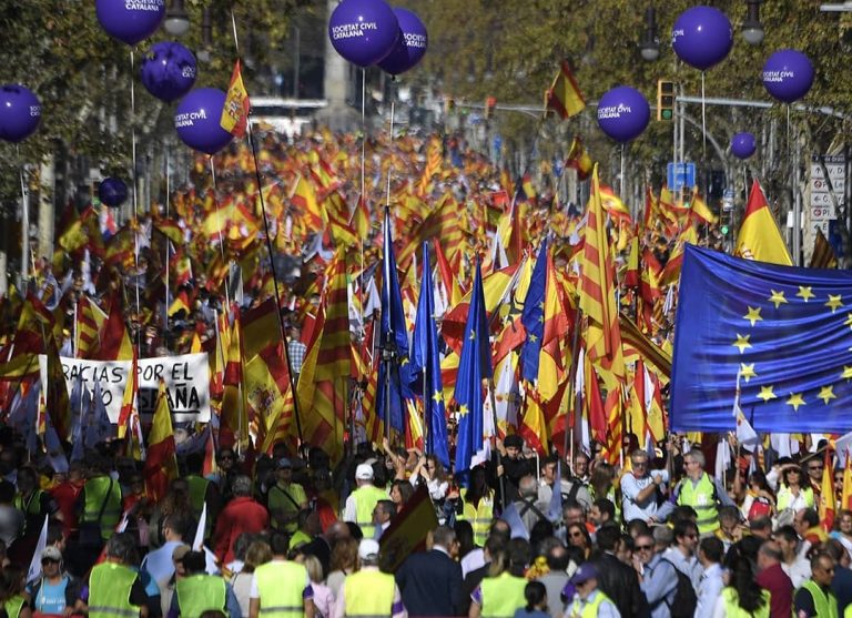 Cataluña organiza «pitadas» a SCC si pretende «hacer propaganda electoral el 27-O»