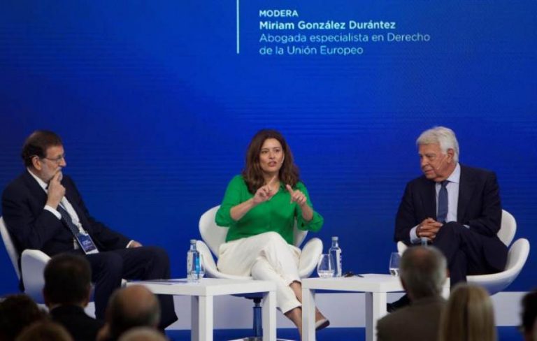 Rajoy avala un Gobierno PP y PSOE tras las elecciones del 10N