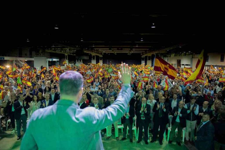 Reunión Abascal y Feijóo