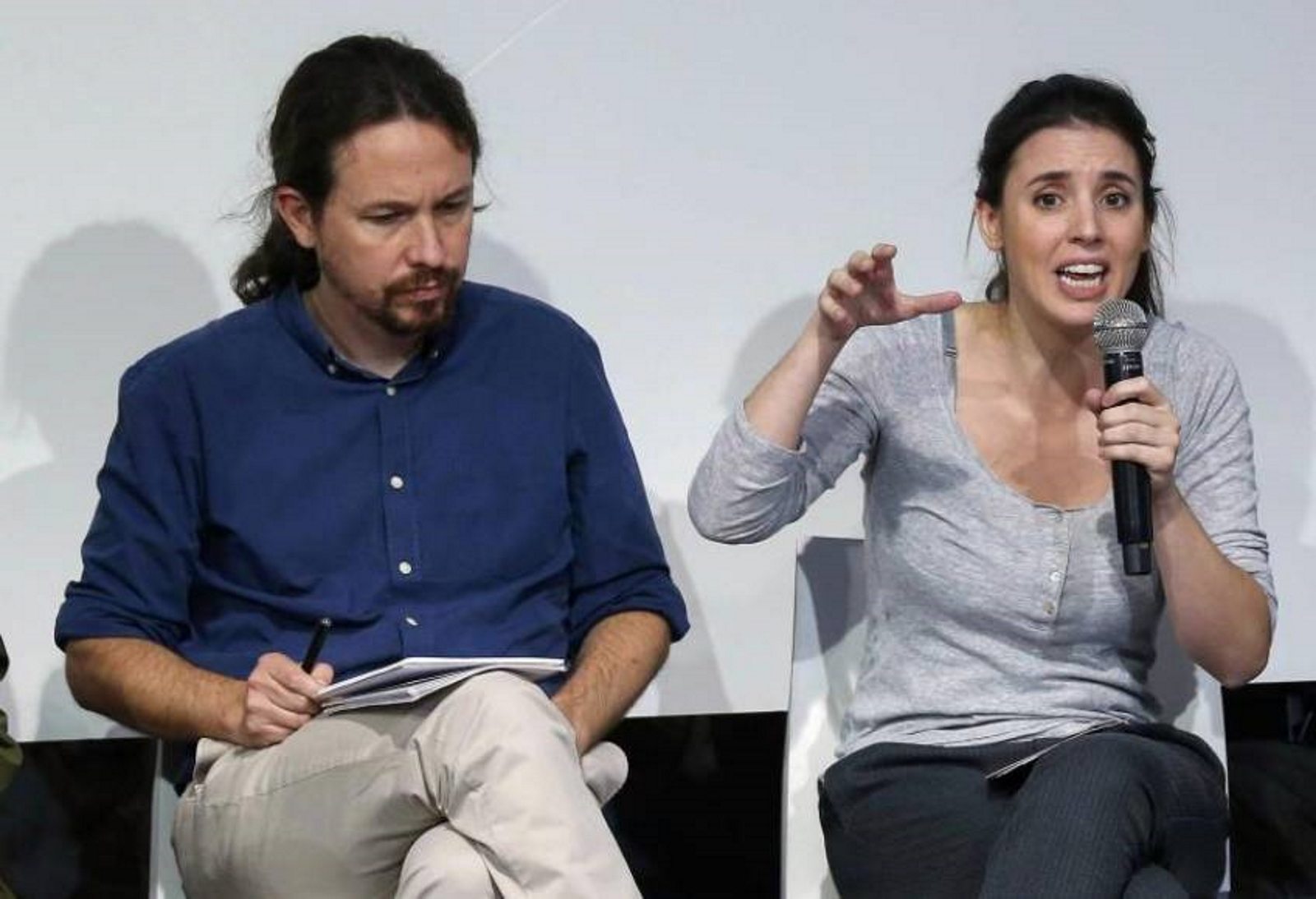 FOTOGRAFÍA. MADRID (ESPAÑA), 13.10.2019. El secretario general de Podemos, Pablo Iglesias (i), junto a la candidata de Unidas Podemos al Congreso Irene Montero. Efe
