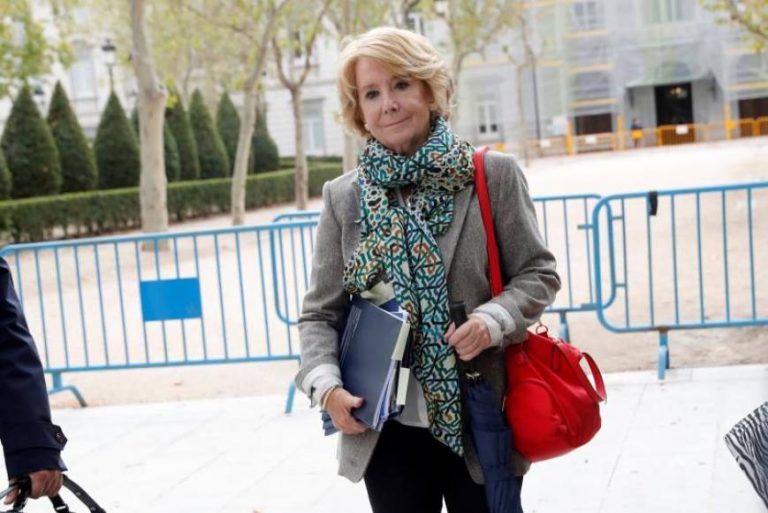 La imputada Esperanza Aguirre señala a Rajoy y se lava las manos ante el juez