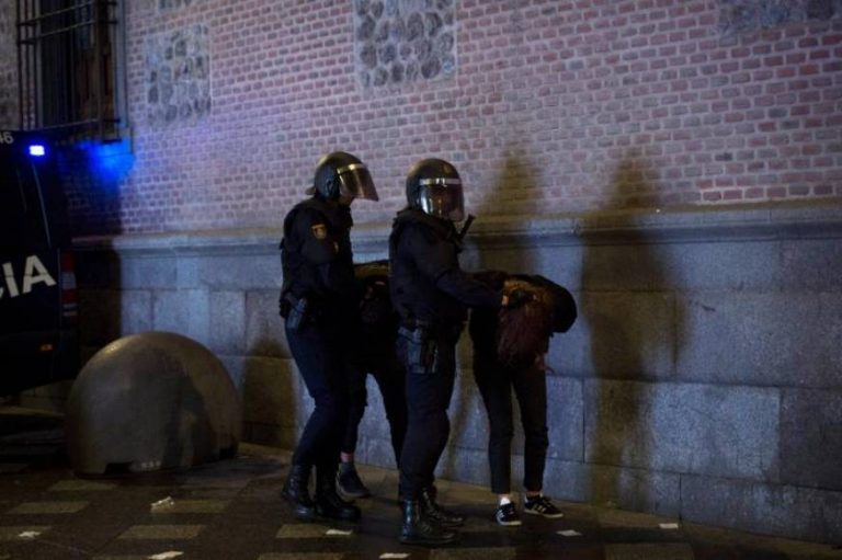Detenidos 12 separatistas en Madrid en altercados a favor del Procés