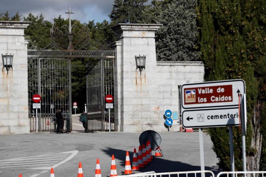 FOTOGRAFÍA. MADRID (ESPAÑA), 21.10.2019. Vista de la entrada al Valle de los Caídos, en San Lorenzo del Escorial, exhumación de Franco, 24-Oct. exhumar a Francoa, 24-O. Efe