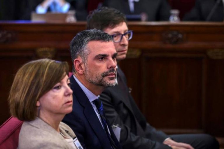 Vila, Mundó y Borràs no irán a prisión al ser absueltos de malversación