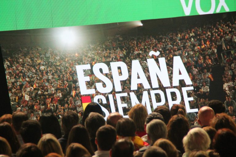 Candidatos de VOX al 10N con Garriga, Torra, Mulleras, Puig y Guillamet por Cataluña