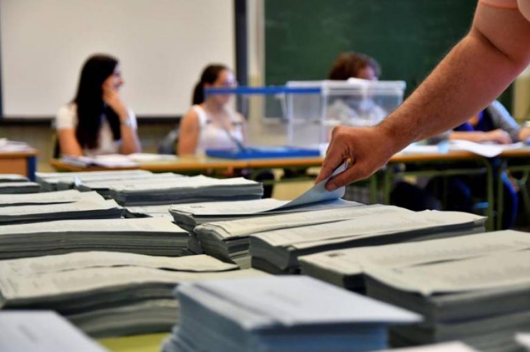 Los partidos calientan motores mientras ultiman sus listas para el 10-N de España