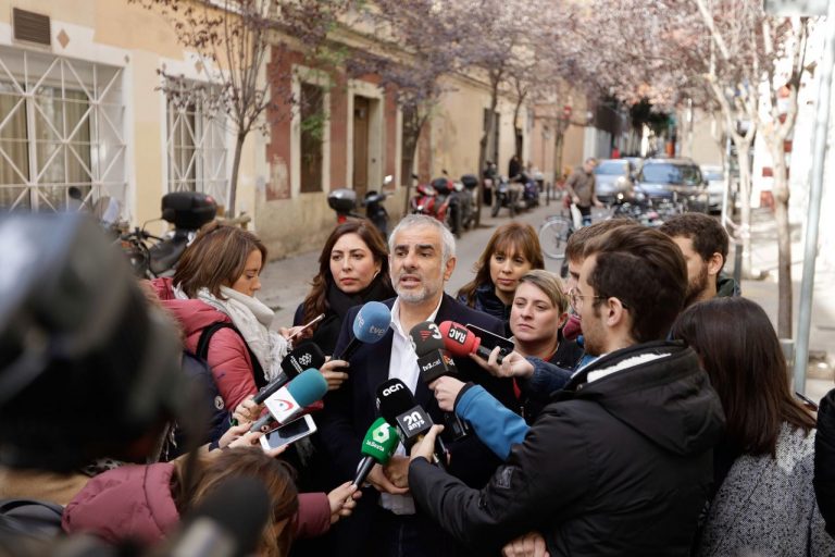 Ciudadanos: «El PSOE ahora se baja los pantalones ante el separatismo»