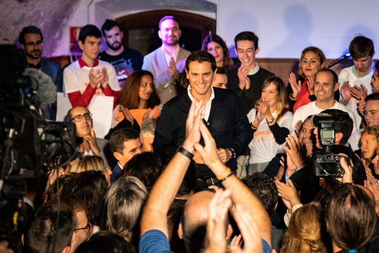 Rivera anuncia una «remontada de Ciudadanos» el 10N para las «12 uvas» de Nochevieja