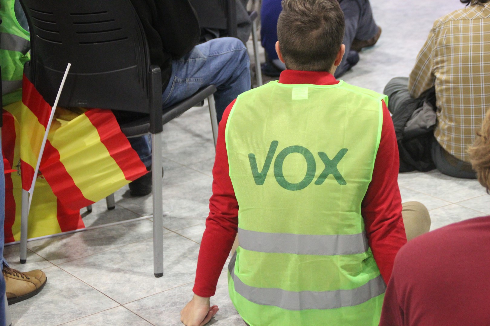 FOTOGRAFÍA. LA VERNEDA Y LA PAZ (BERCELONA) ESPAÑA, 06.11.2019. El partido político VOX celebra su segundo mitin del 10N en Barcelona. Ñ Pueblo (24)