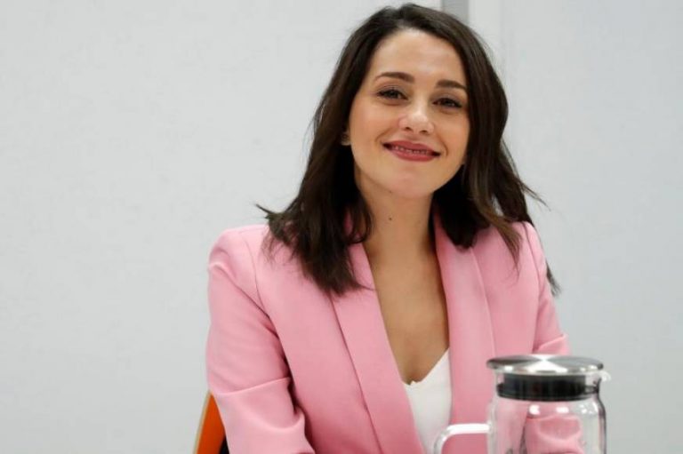 Arrimadas: «He dado un paso al frente y voy a ser valiente» para liderar Ciudadanos