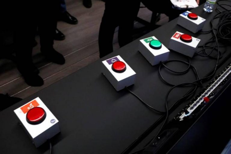 Los candidatos del 10N, a la caza del indeciso en el debate a cinco esta noche