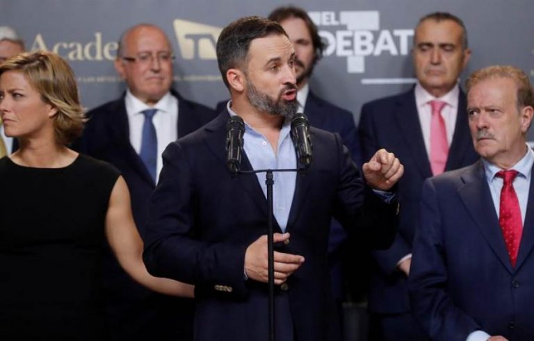 Abascal: «Al final tendremos que elegir: o autonomías o pensiones»