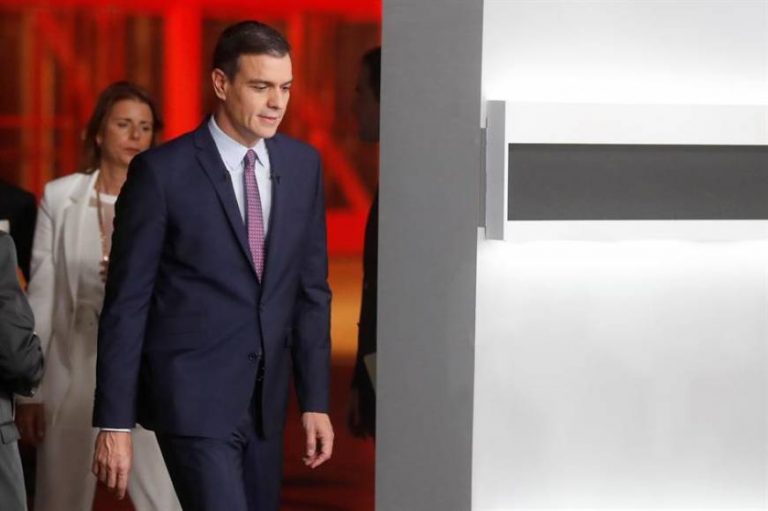 Sánchez pasa de perfil por un debate que confirma la dificultad de pactos