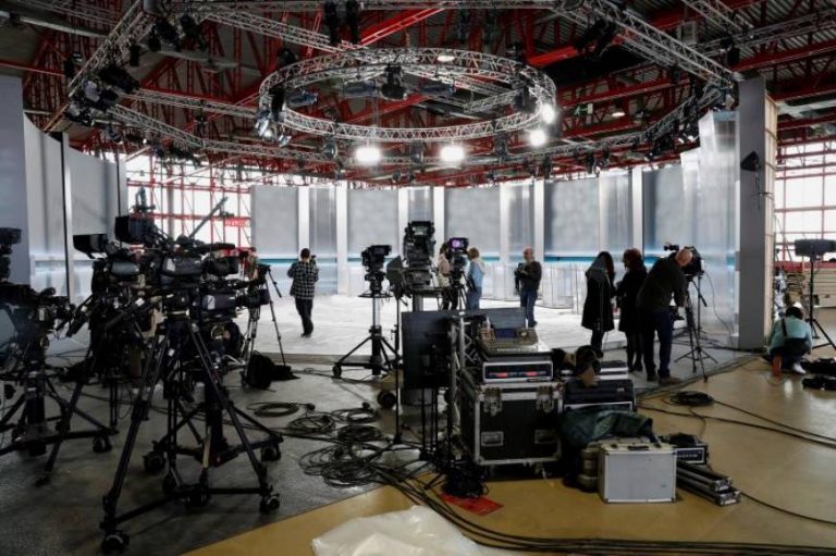Todo listo para el debate a 5 del 10N entre Abascal, Sánchez, Casado, Rivera e Iglesias