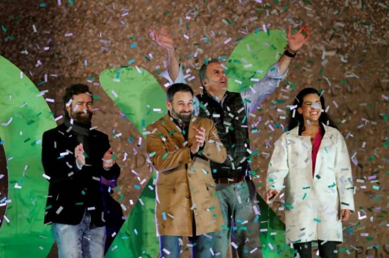 Abascal llama al voto masivo porque «votar a Vox es echar a Sánchez»