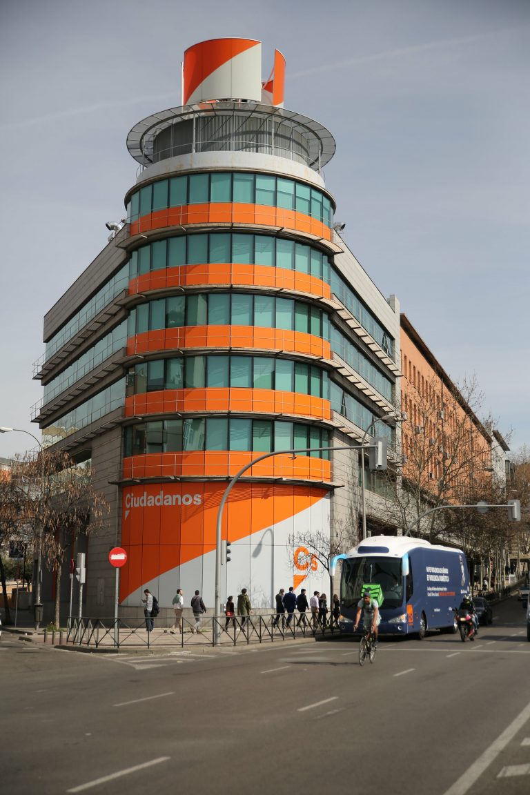 Ciudadanos obligado a despedir al personal y cerrar sedes por la debacle electoral