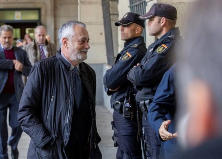 El PSOE es un «partido corrupto», las 1821 páginas de la sentencia de los «ERE»