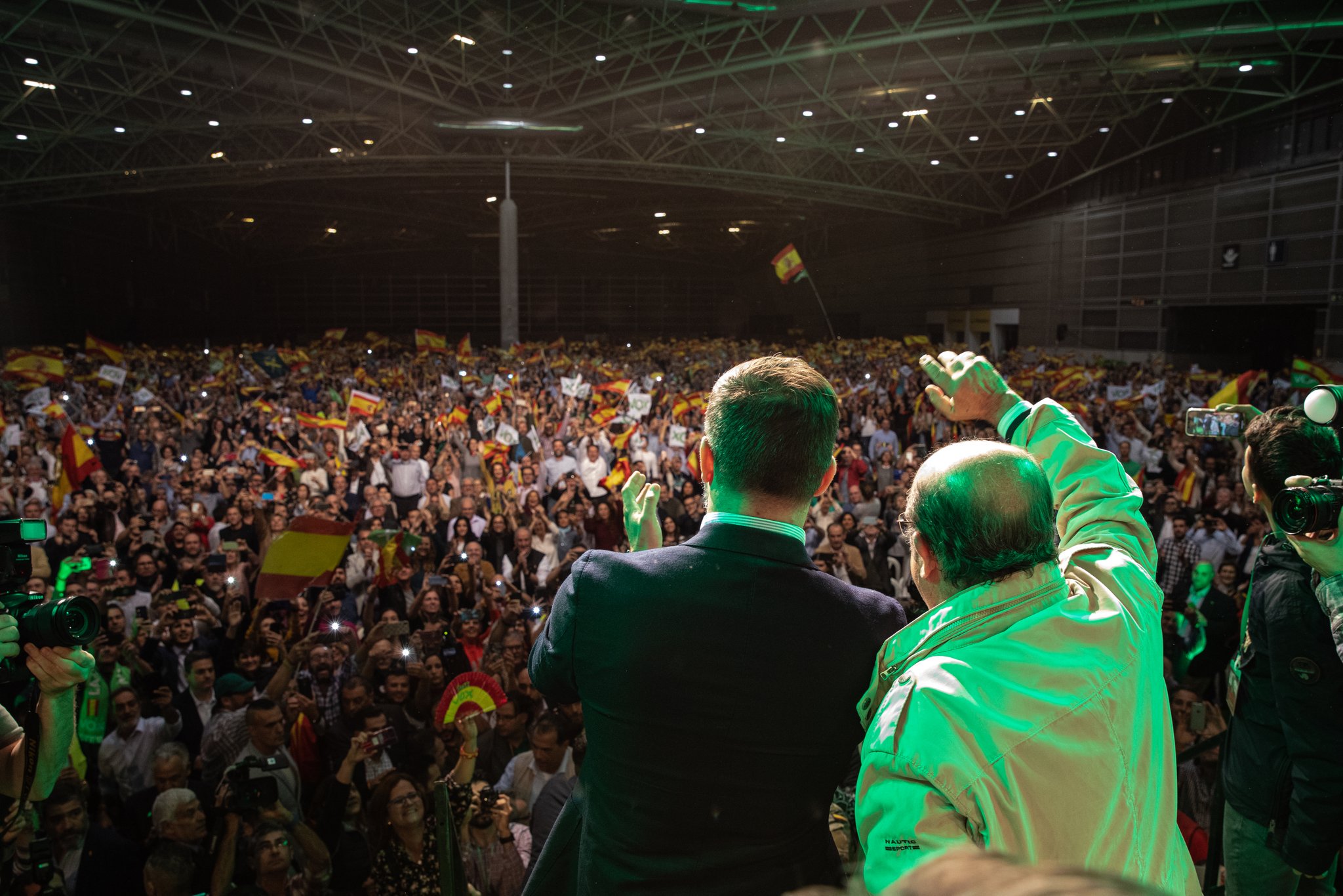 FOTOGRAFÍA. VALENCIA (ESPAÑA), 07.11.2019. Dice el presidente de VOX en Twitter que «VALENCIA. Más de 8.000 valencianos hartos del pancatalanismo separatista. Ñ Pueblo (1)