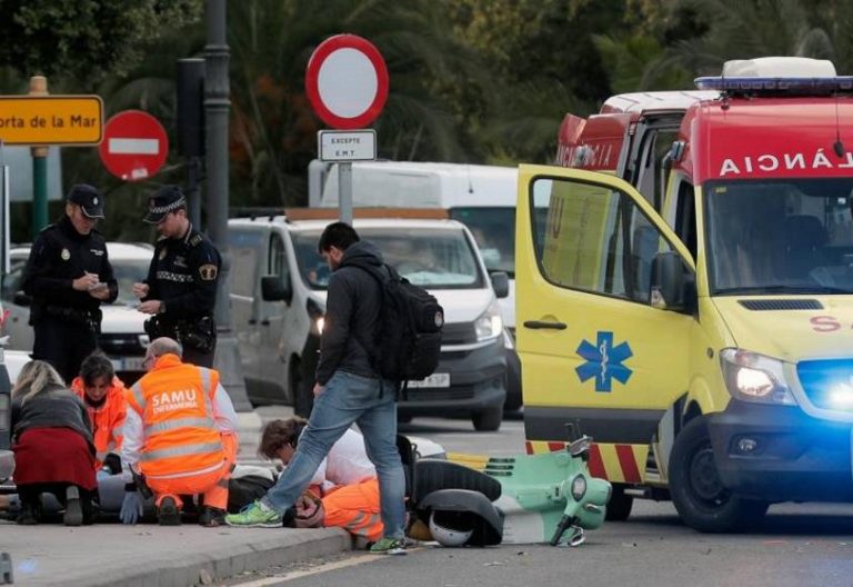 Guía para saber qué hacer desde el minuto uno de un accidente de tráfico