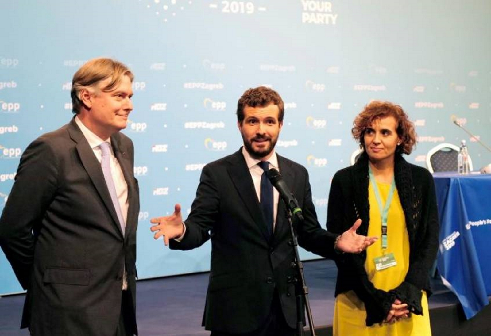 FOTOGRAFÍA. ZAGREB 8CROACIA), 20.11.2019. El líder del PP, Pablo Casado, ha pedido este miércoles al presidente del Gobierno en funciones, Pedro Sánchez. Efe