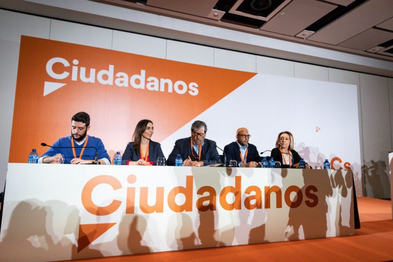 «No permitiremos ninguna promesa de referéndum» del PSOE y Sánchez a ERC