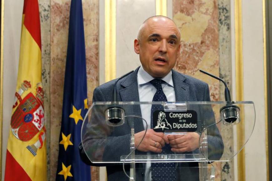 FOTOGRAFÍA MADRID (ESPAÑA), 03.12.2019. El secretario general del Partido Socialista, Rafael Simancas, este martes, comparece en rueda de prensa. Efe