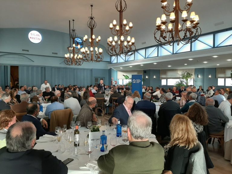 VOX y (ECR) prometen a más de 250 agricultores un «foro internacional en 2020»