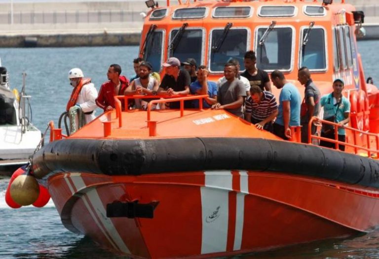 Llegan a España más de 40 inmigrantes entre ellos varios (MENAS)