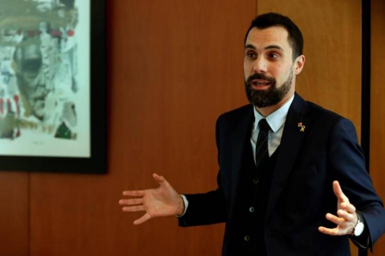 Torrent (ERC) exige un «calendario» para el referéndum a cambio del «sí» a Sánchez