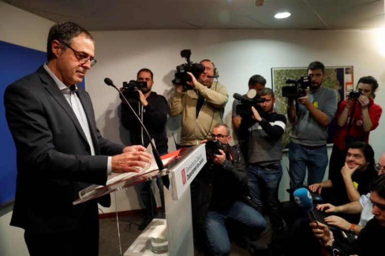 Desalojan a 250 personas por el incendio de Montornès (Barcelona)