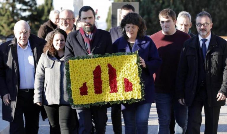 Torrent ataca al Rey y avisa a Sánchez que el diálogo pasa por el «referéndum»