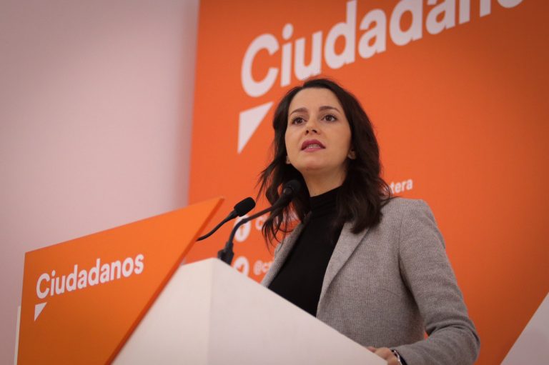 Cs aprovecha del coronavirus para ofrecerse como socio del Gobierno socialcomunista