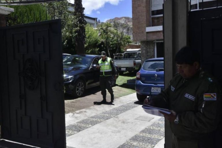 Bolivia acusa a «Sánchez y Podemos» de «atacar su Soberanía con hombres armados»